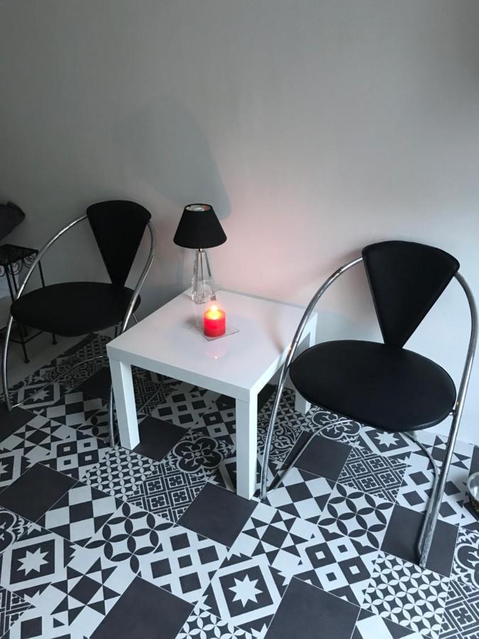 Appartement Ivi à Svätý Jur Extérieur photo